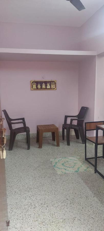 Doctor'S Homestay Tiruvannāmalai Exterior foto