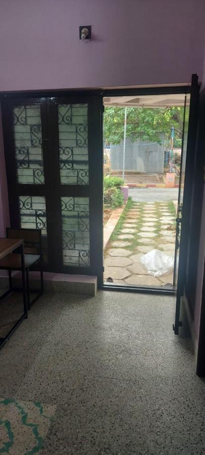 Doctor'S Homestay Tiruvannāmalai Exterior foto